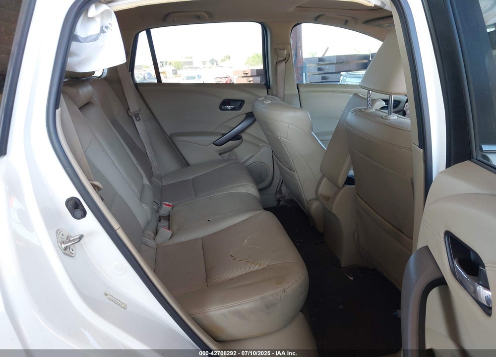 2013 ACURA RDX VIN: 5J8TB3H33DL006386