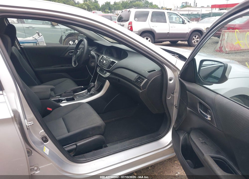 2015 HONDA ACCORD VIN: 1HGCR2F34FA189191