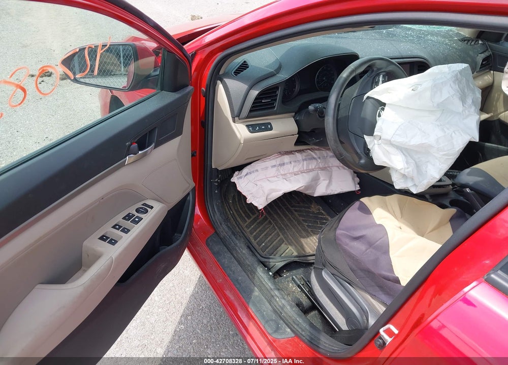 2020 HYUNDAI ELANTRA VIN: 5NPD84LFXLH632240