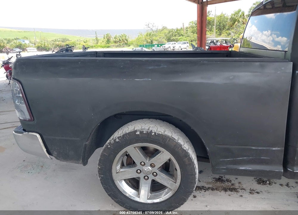 2013 RAM 1500 VIN: 3C6JR6AT0DG507821