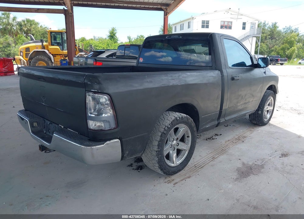 2013 RAM 1500 VIN: 3C6JR6AT0DG507821