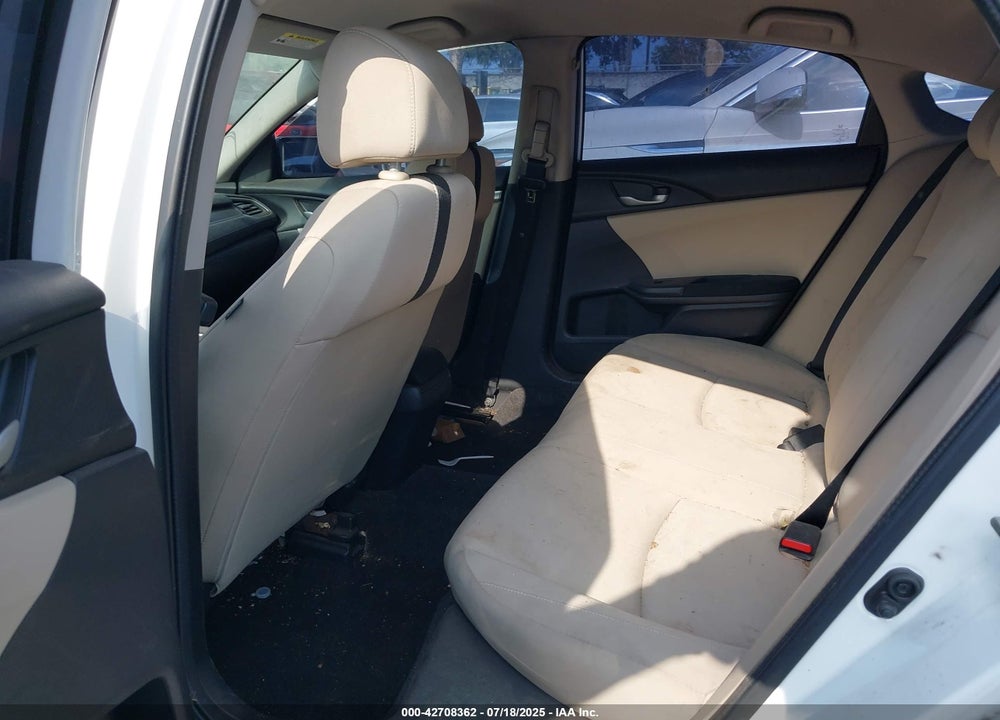 2016 HONDA CIVIC LX VIN: 2HGFC2F59GH562180