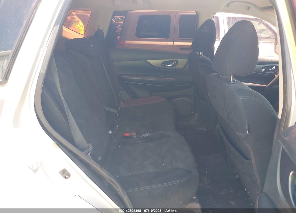 2016 NISSAN ROGUE VIN: 5N1AT2MV2GC796543