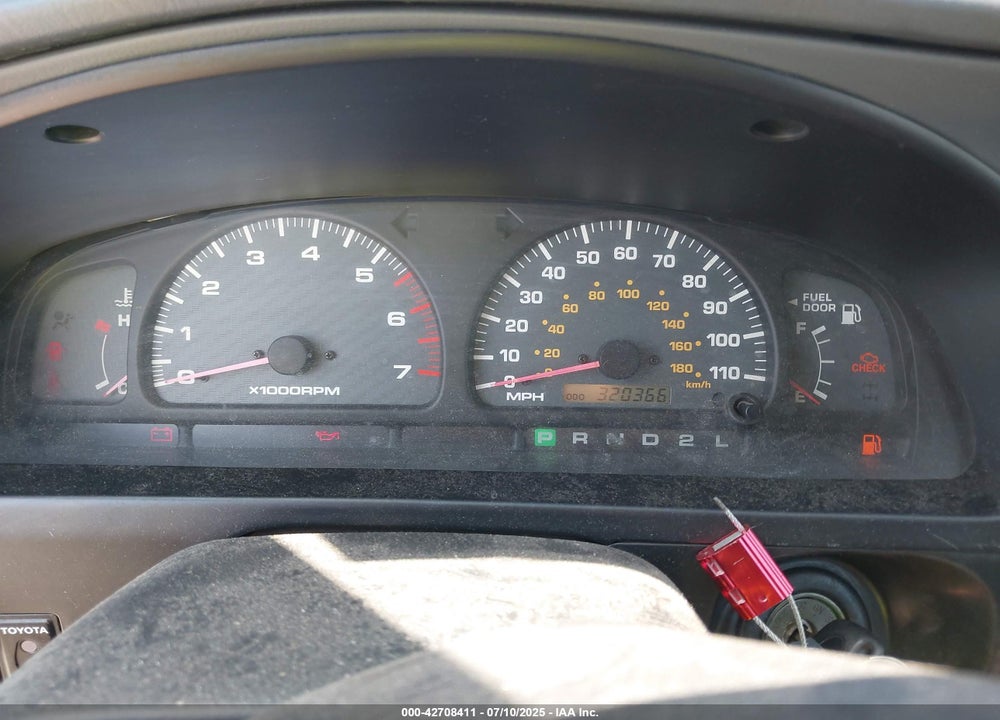 2000 TOYOTA 4RUNNER VIN: JT3GM84R4Y0057196