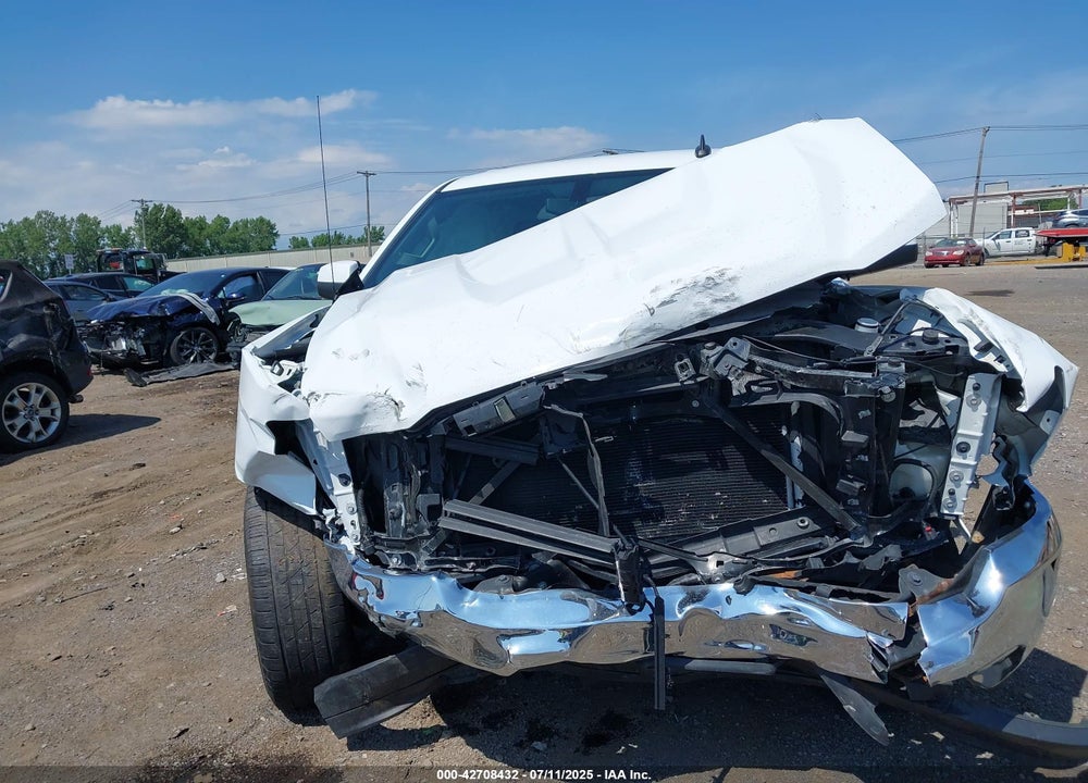 2018 CHEVROLET SILVERADO 1500 VIN: 1GCVKREC5JZ299361
