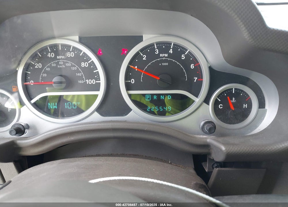 2007 JEEP WRANGLER / VIN: 1J4GB59117L208103