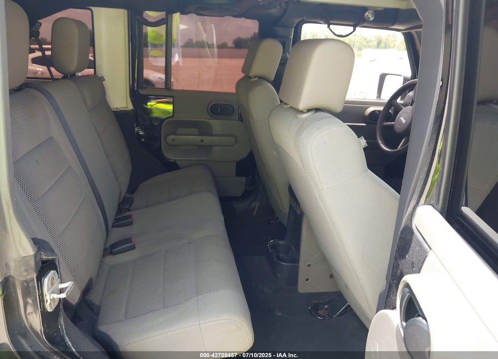 2007 JEEP WRANGLER / VIN: 1J4GB59117L208103