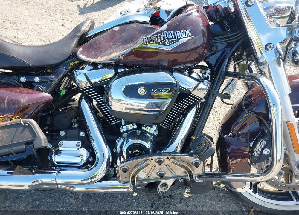 2022 HARLEY-DAVIDSON FLHR VIN: 1HD1FBC13NB651507