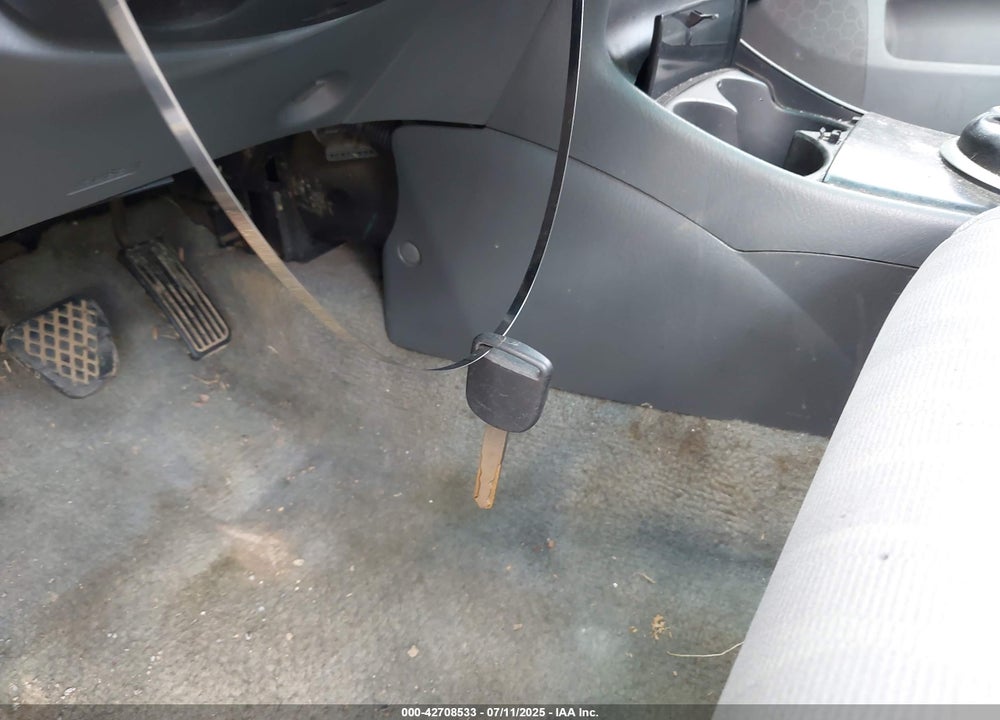 2005 HONDA CIVIC EX VIN: 2HGES257X5H538257