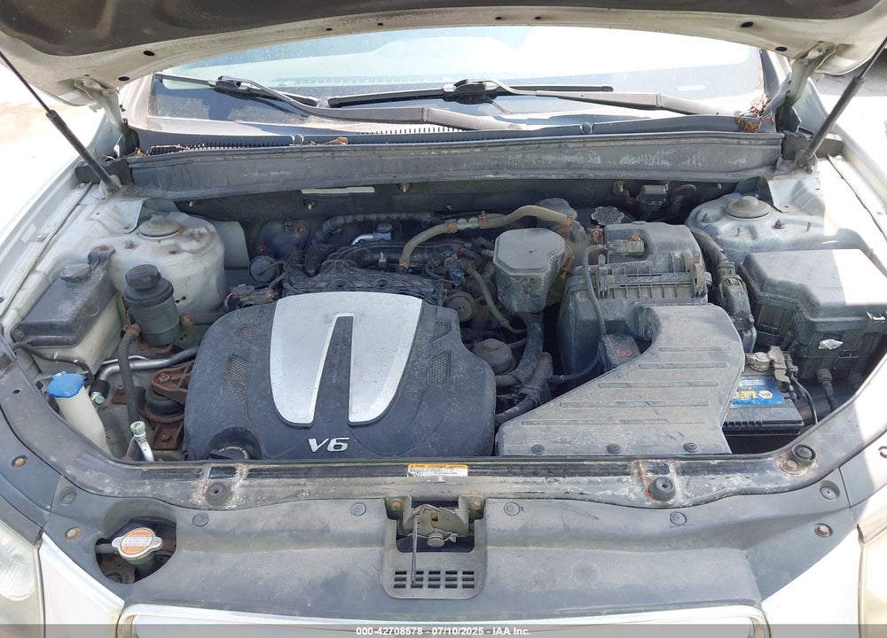 2011 HYUNDAI SANTA FE VIN: 5XYZKDAG6BG021968