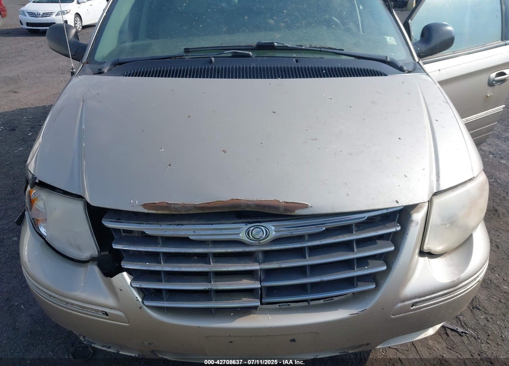 2006 CHRYSLER TOWN & COUNTRY LIMITED VIN: 2A4GP64L96R821642