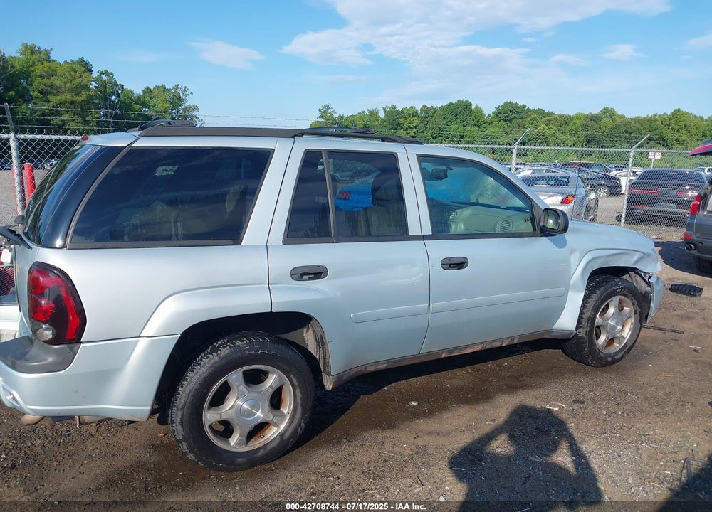 2007 CHEVROLET TRAILBLAZER VIN: 1GNDT13S672285272