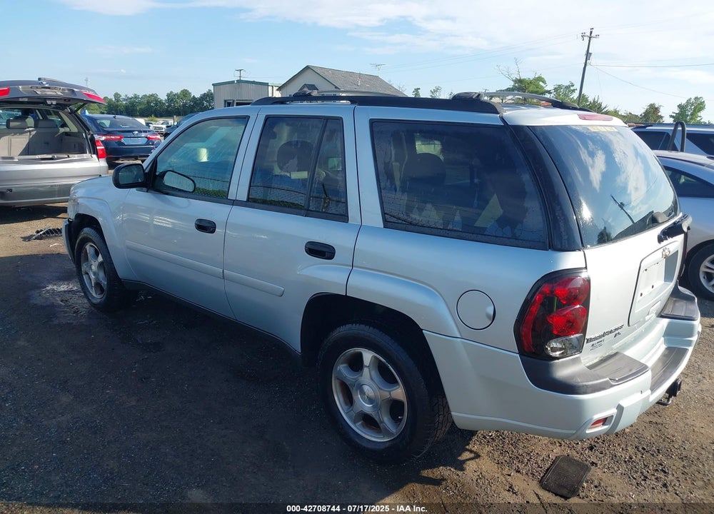 2007 CHEVROLET TRAILBLAZER VIN: 1GNDT13S672285272