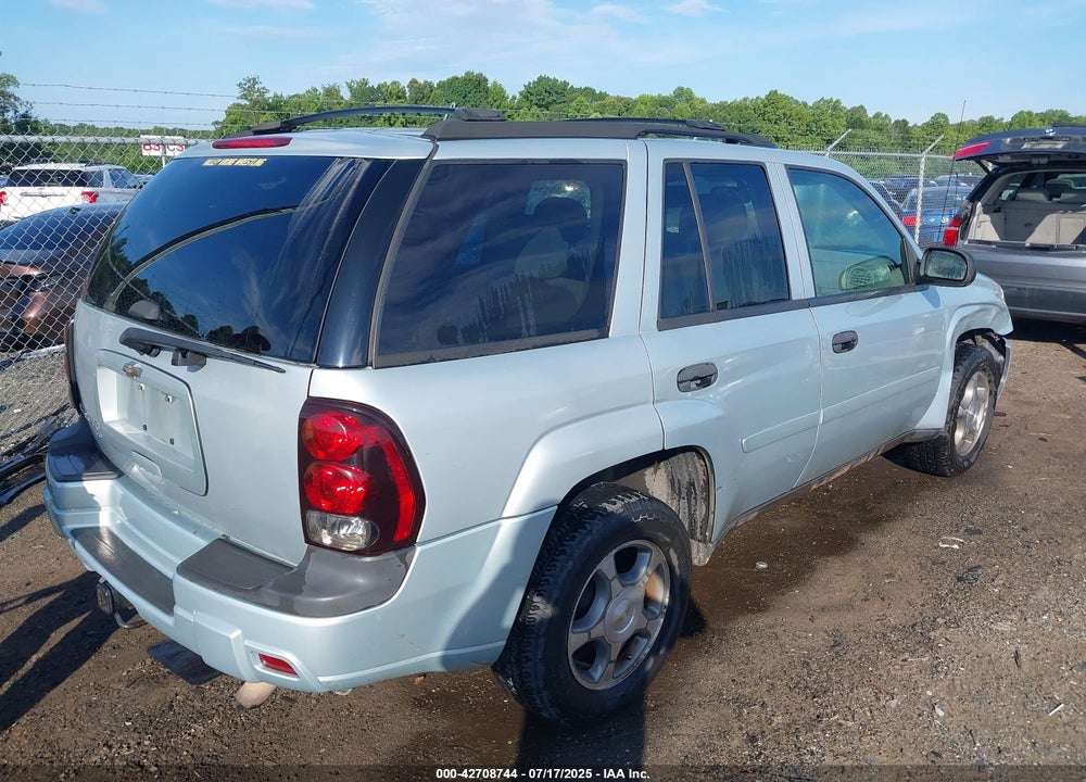 2007 CHEVROLET TRAILBLAZER VIN: 1GNDT13S672285272