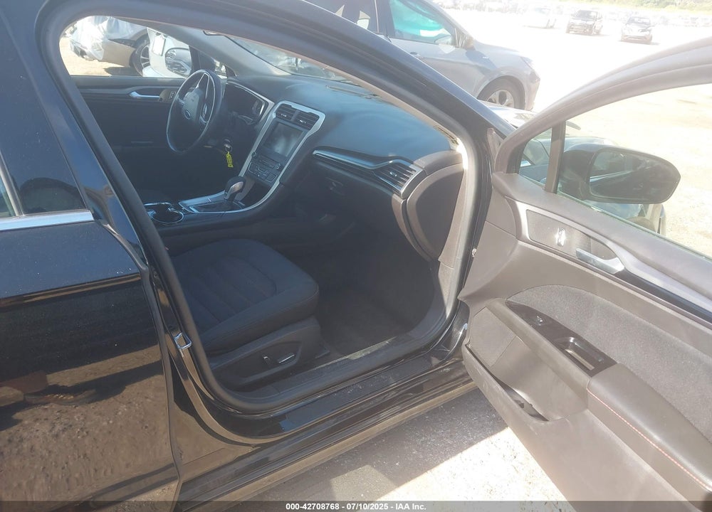 2016 FORD FUSION SE VIN: 3FA6P0H7XGR277892