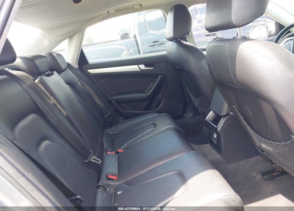2010 AUDI A4 VIN: WAUBFAFL4AN039013