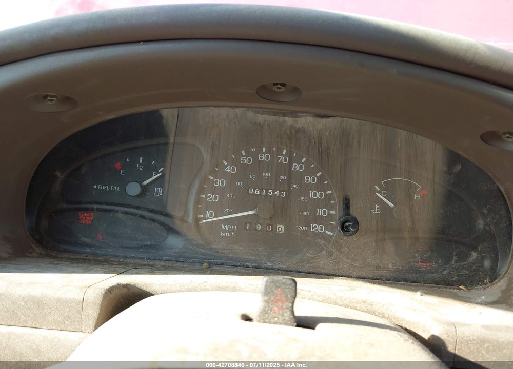 2000 FORD ESCORT VIN: 3FAFP13P5YR259721