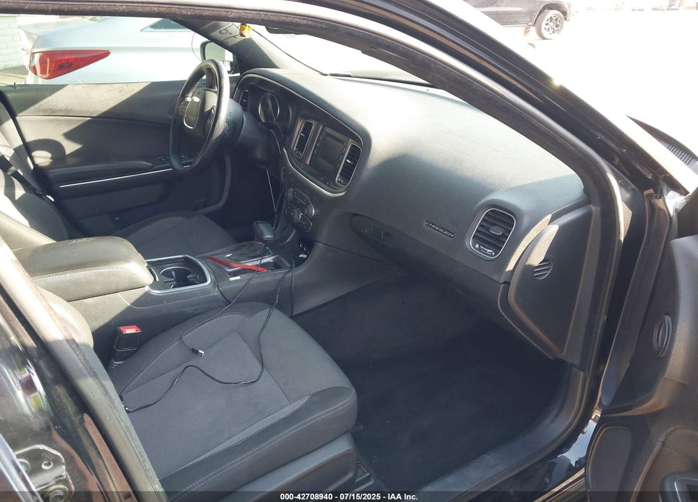 2015 DODGE CHARGER VIN: 2C3CDXBG0FH753105