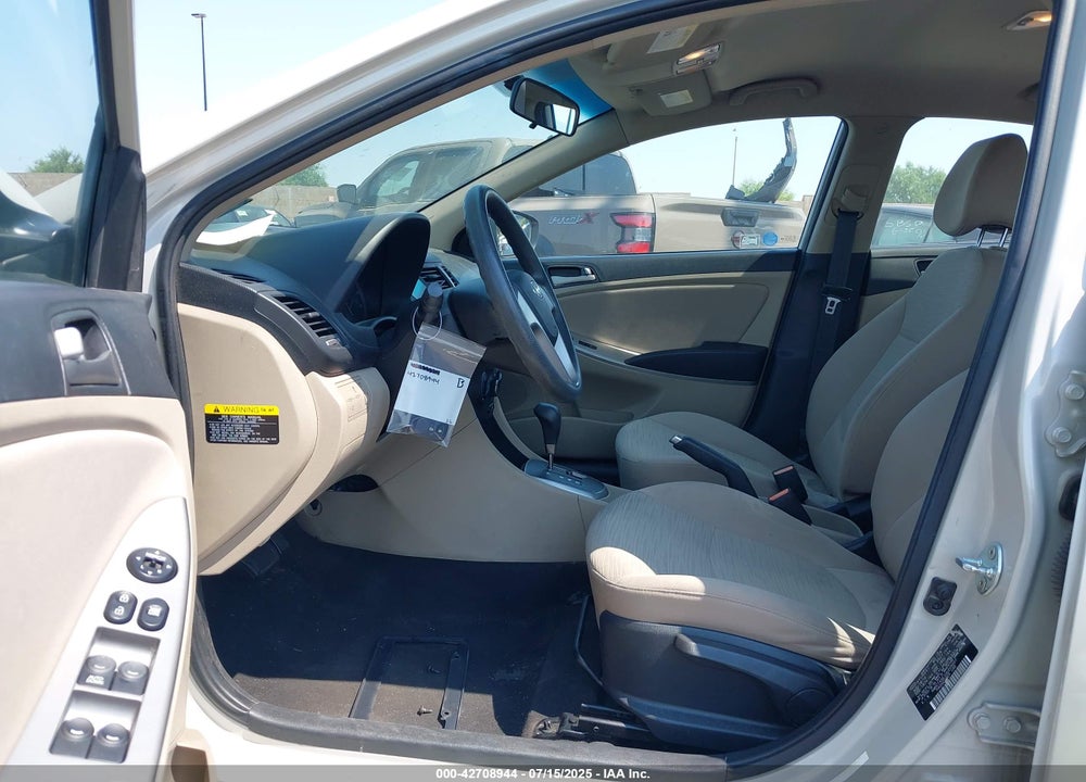 2017 HYUNDAI ACCENT VIN: KMHCT4AE1HU205607