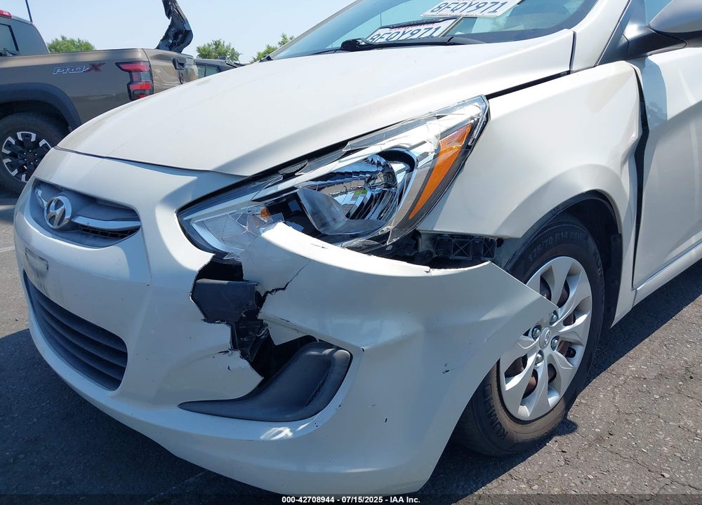 2017 HYUNDAI ACCENT VIN: KMHCT4AE1HU205607