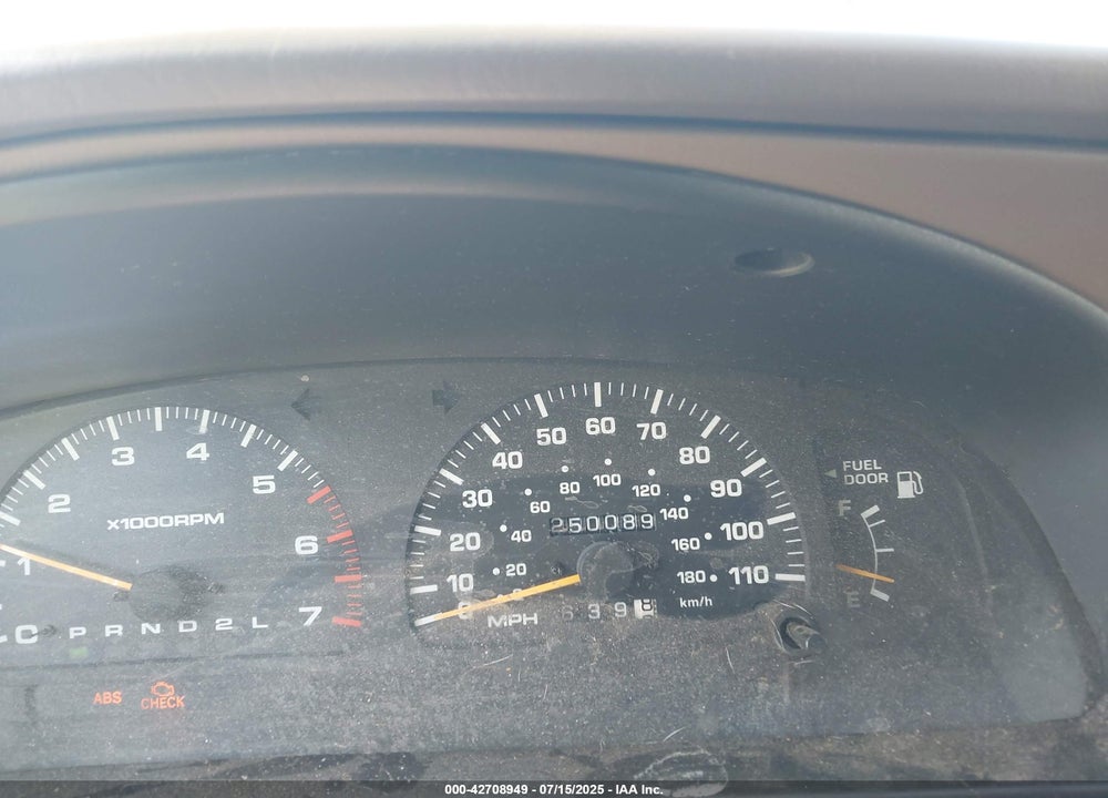 1998 TOYOTA 4RUNNER SR5 V6 LIMITED VIN: JT3HN87R9W0162150