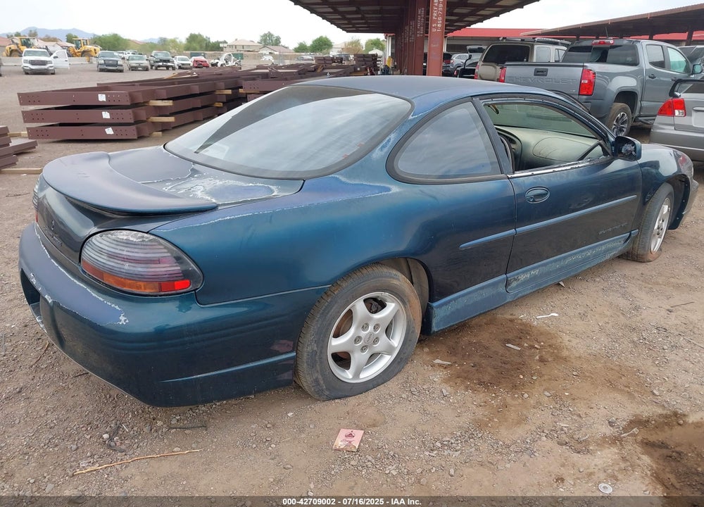 1997 PONTIAC GRAND PRIX GT VIN: 1G2WP12K9VF202743