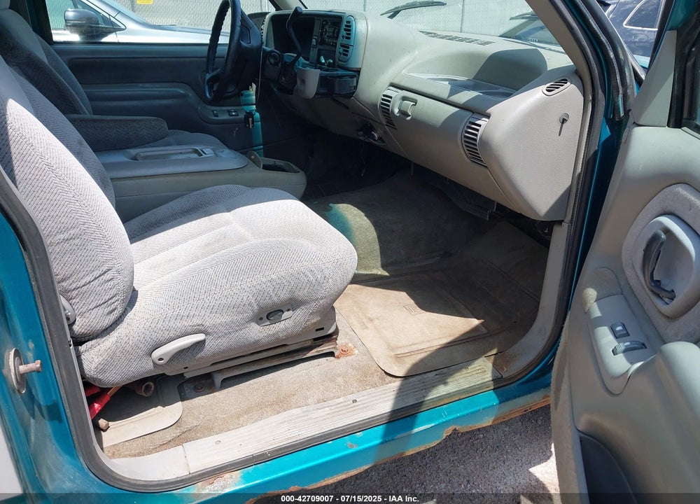 1996 GMC SIERRA K1500 VIN: 2GTEK19R6T1507016