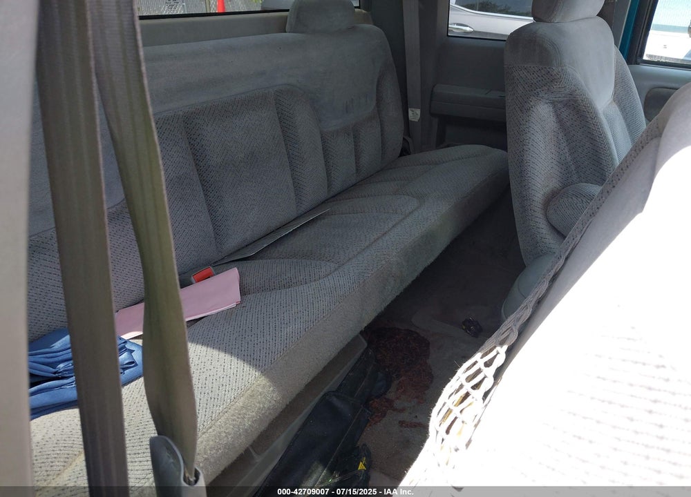 1996 GMC SIERRA K1500 VIN: 2GTEK19R6T1507016