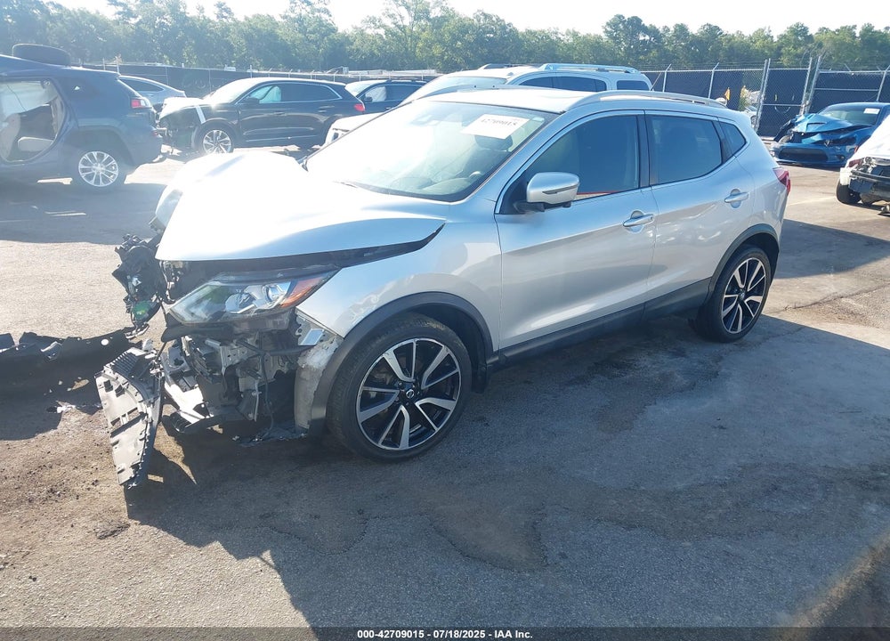 2017 NISSAN ROGUE SPORT VIN: JN1BJ1CPXHW027917
