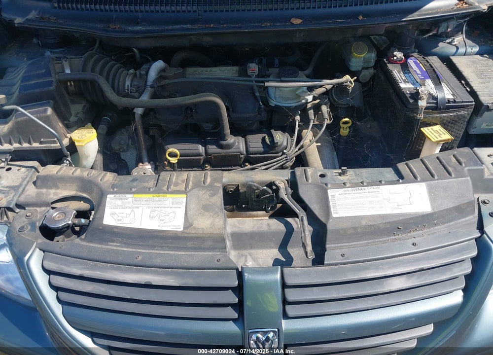 2005 DODGE GRAND CARAVAN SXT VIN: 2D4GP44LX5R581304