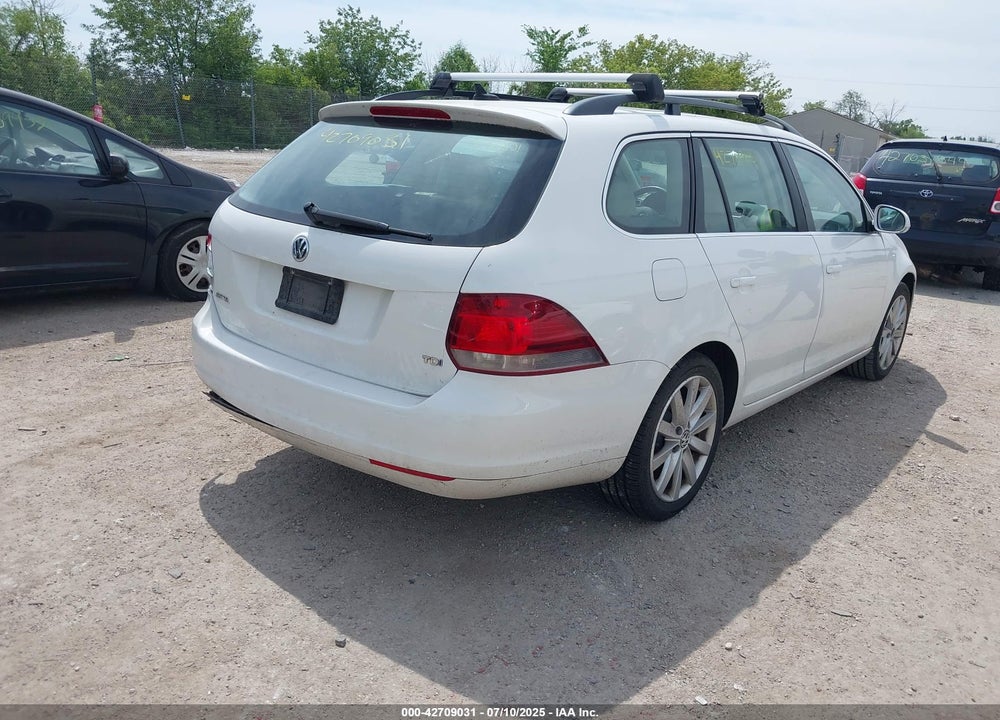2011 VOLKSWAGEN JETTA VIN: 3VWML7AJ6BM692948