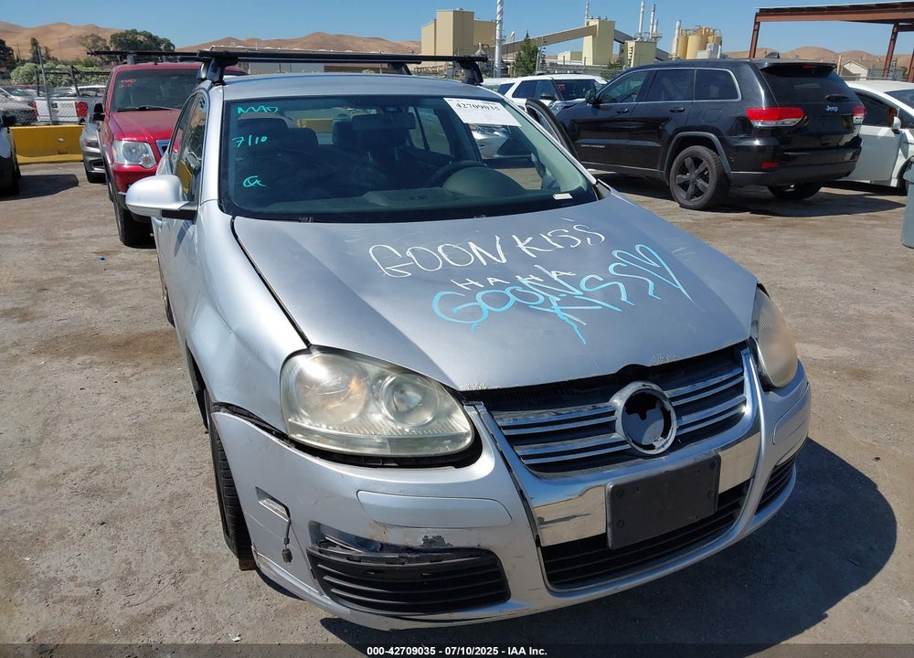 2005 VOLKSWAGEN JETTA 2.5 VIN: 3VWRG71K75M648173