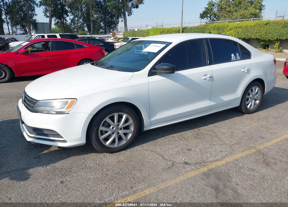 2015 VOLKSWAGEN JETTA VIN: 3VWD17AJ5FM258354