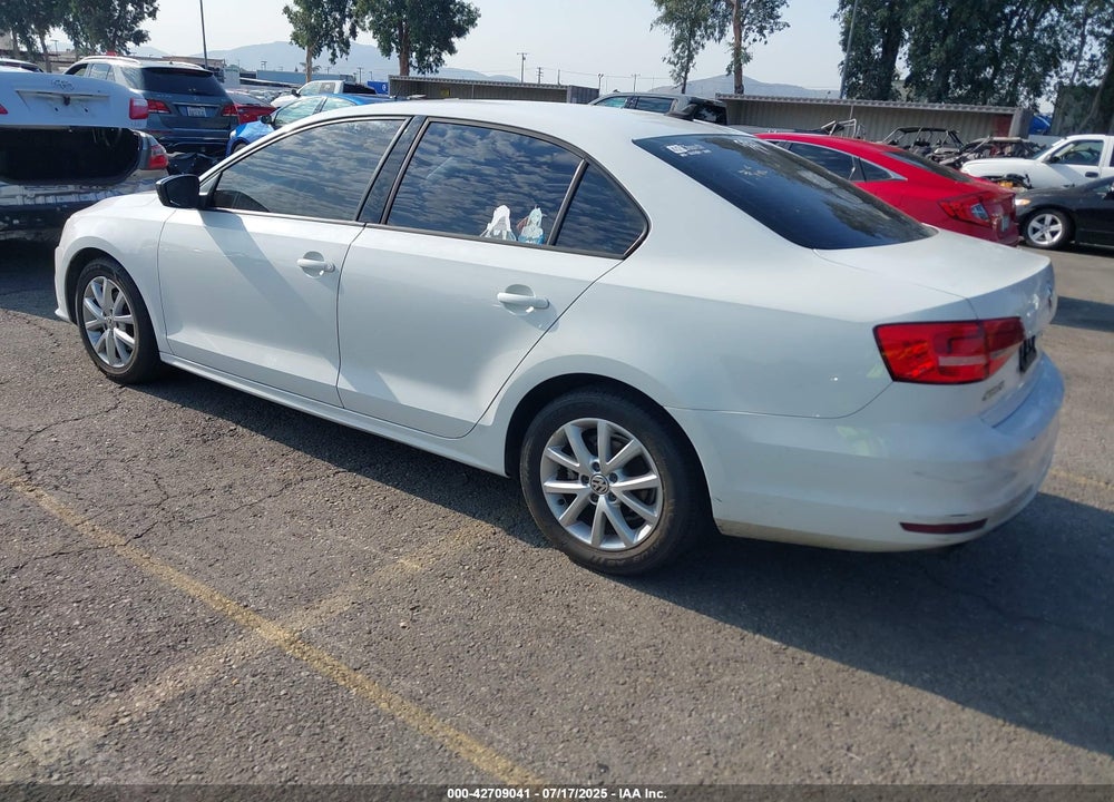 2015 VOLKSWAGEN JETTA VIN: 3VWD17AJ5FM258354