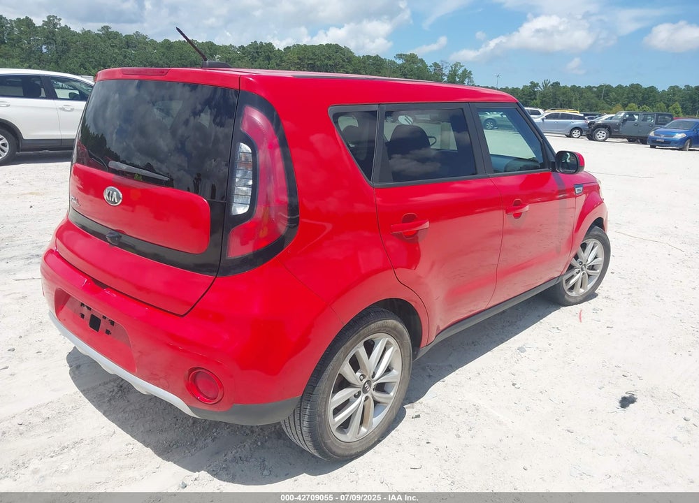 2017 KIA SOUL VIN: KNDJP3A53H7477102
