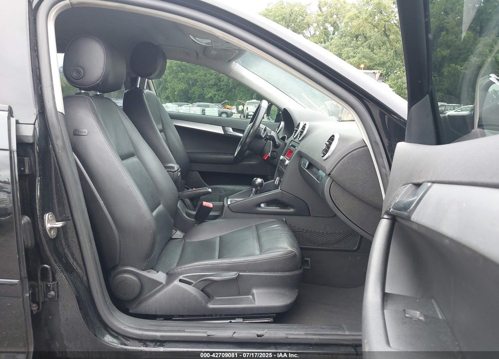 2011 AUDI A3 VIN: WAUKFAFMXBA071224