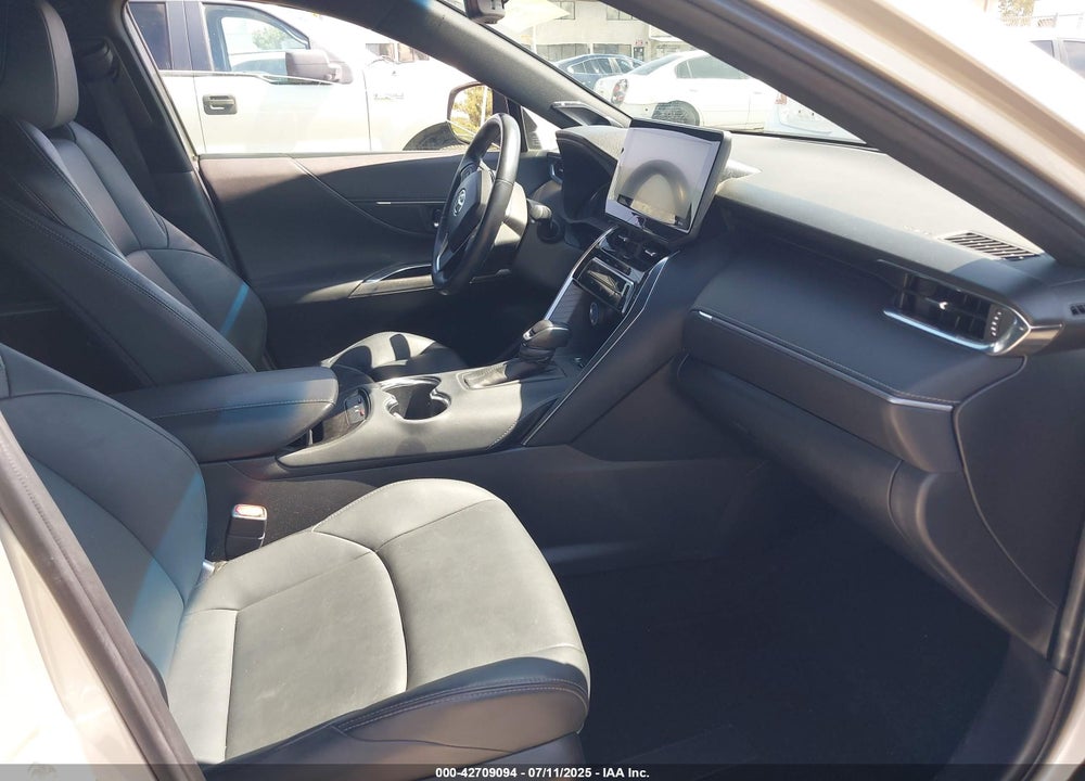 2022 TOYOTA VENZA VIN: JTEAAAAH6NJ095849