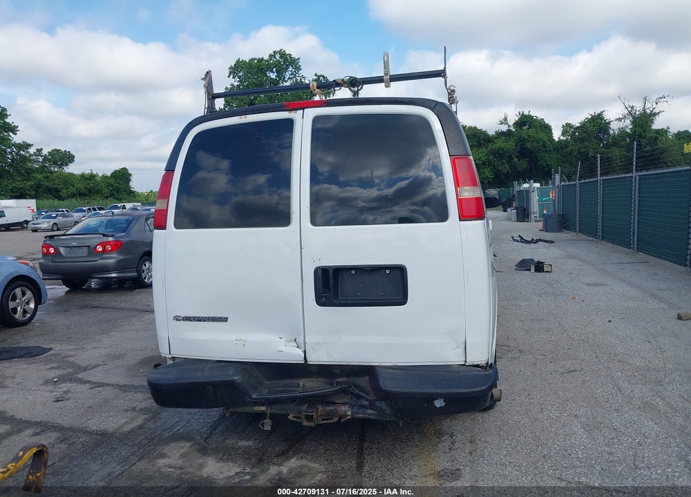 2007 CHEVROLET EXPRESS WORK VAN VIN: 1GCFG15X171169210