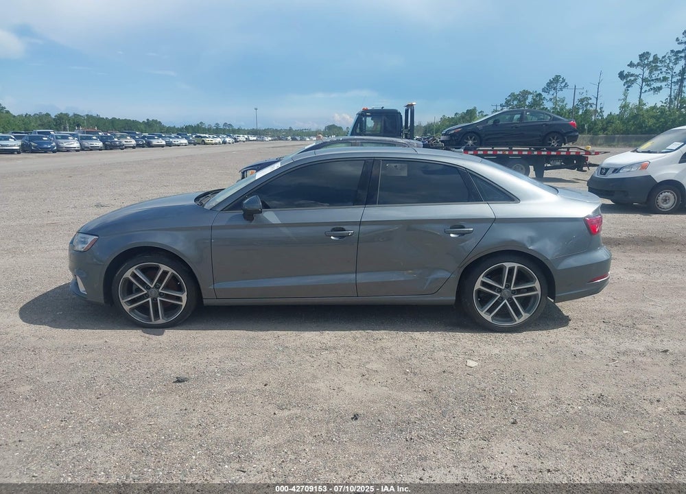 2017 AUDI A3 2.0T PREMIUM VIN: WAUAUGFF7H1056291