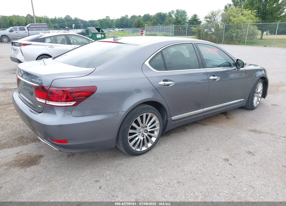 2013 LEXUS LS460 VIN: JTHCL5EF8D5017831