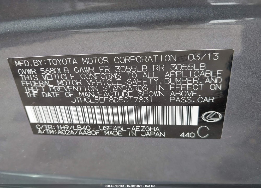 2013 LEXUS LS460 VIN: JTHCL5EF8D5017831