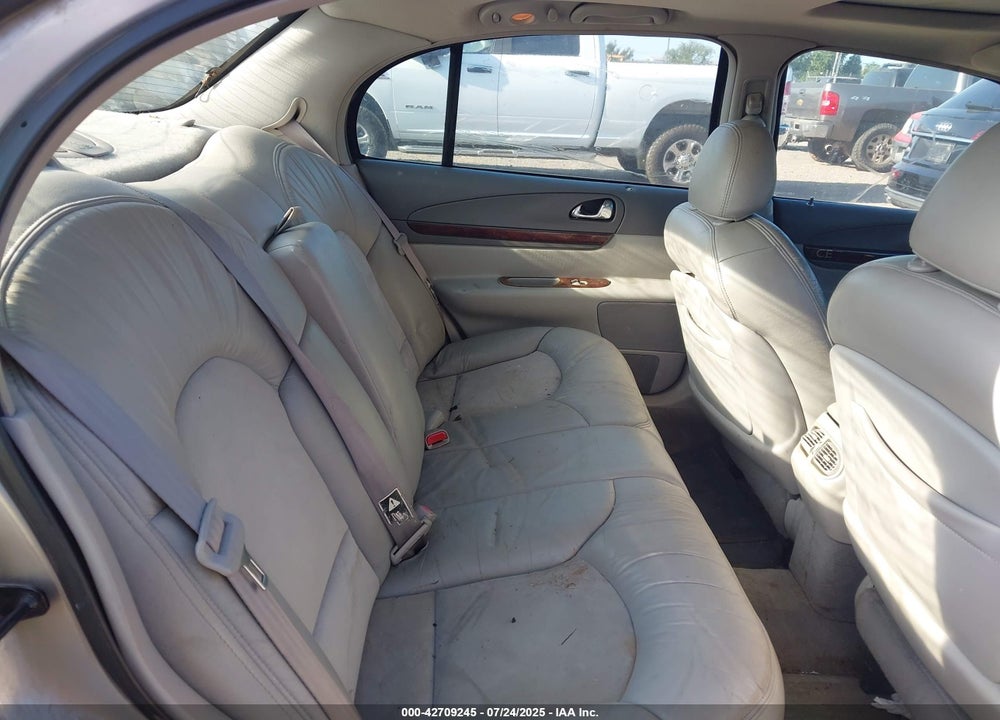 2002 LINCOLN CONTINENTAL VIN: 1LNHM97V32Y684961