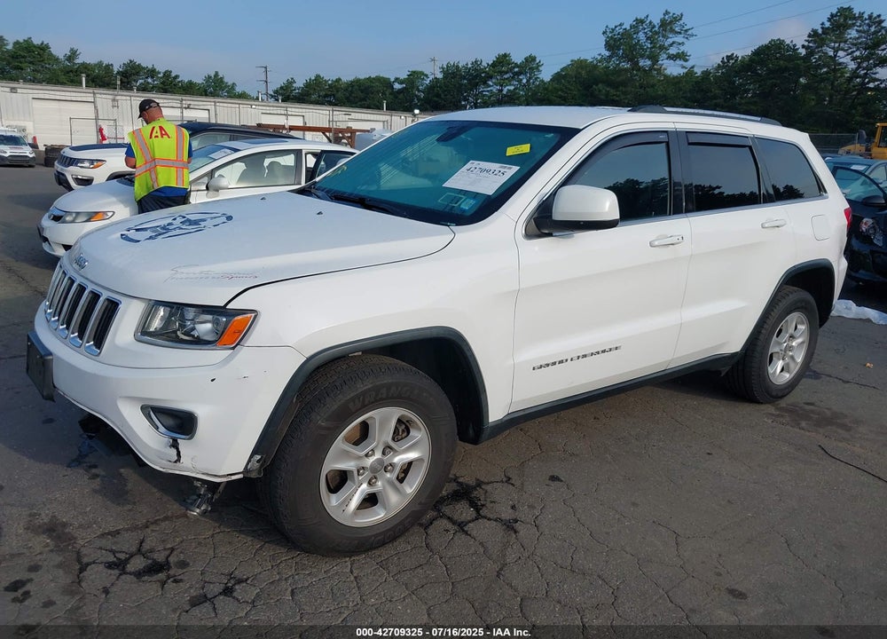 2016 JEEP GRAND CHEROKEE VIN: 1C4RJFAG0GC324917