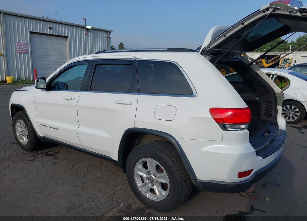 2016 JEEP GRAND CHEROKEE VIN: 1C4RJFAG0GC324917