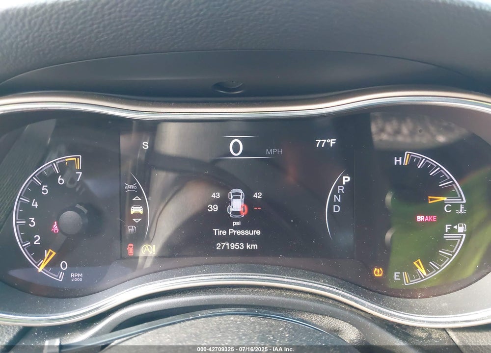 2016 JEEP GRAND CHEROKEE VIN: 1C4RJFAG0GC324917
