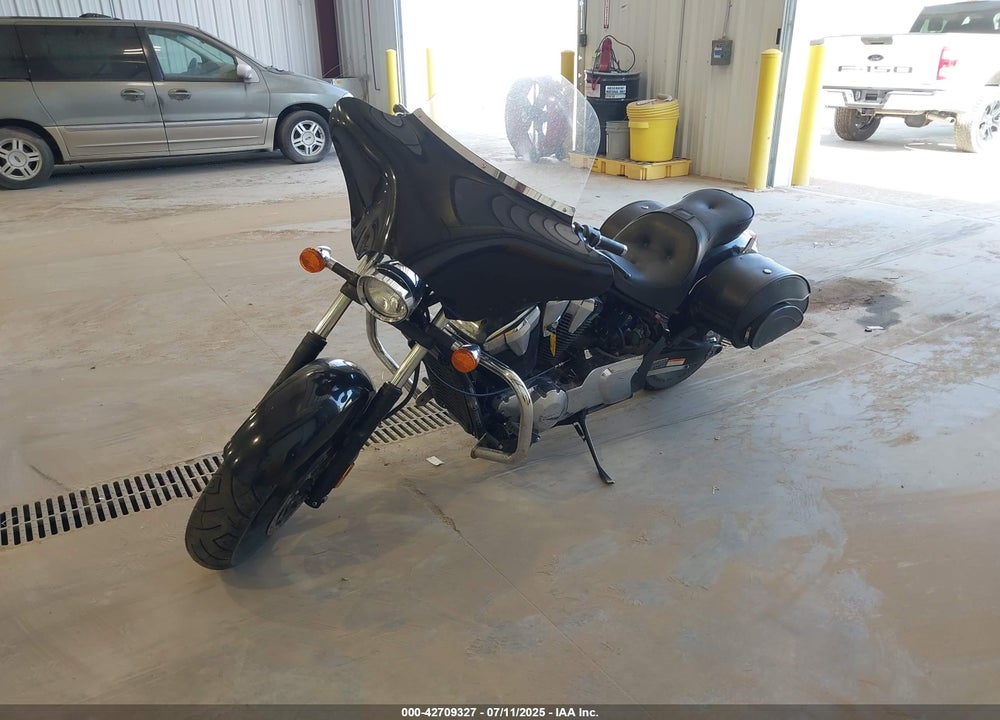 2014 HONDA VT1300 CR VIN: JH2SC6605EK400049