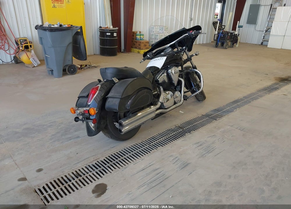 2014 HONDA VT1300 CR VIN: JH2SC6605EK400049