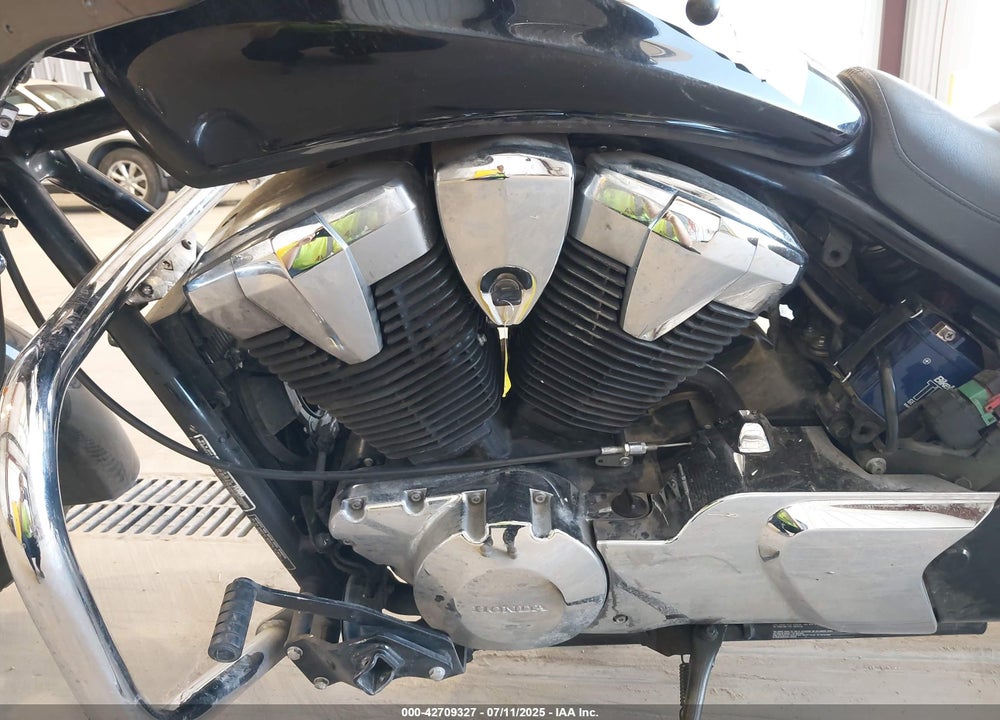 2014 HONDA VT1300 CR VIN: JH2SC6605EK400049