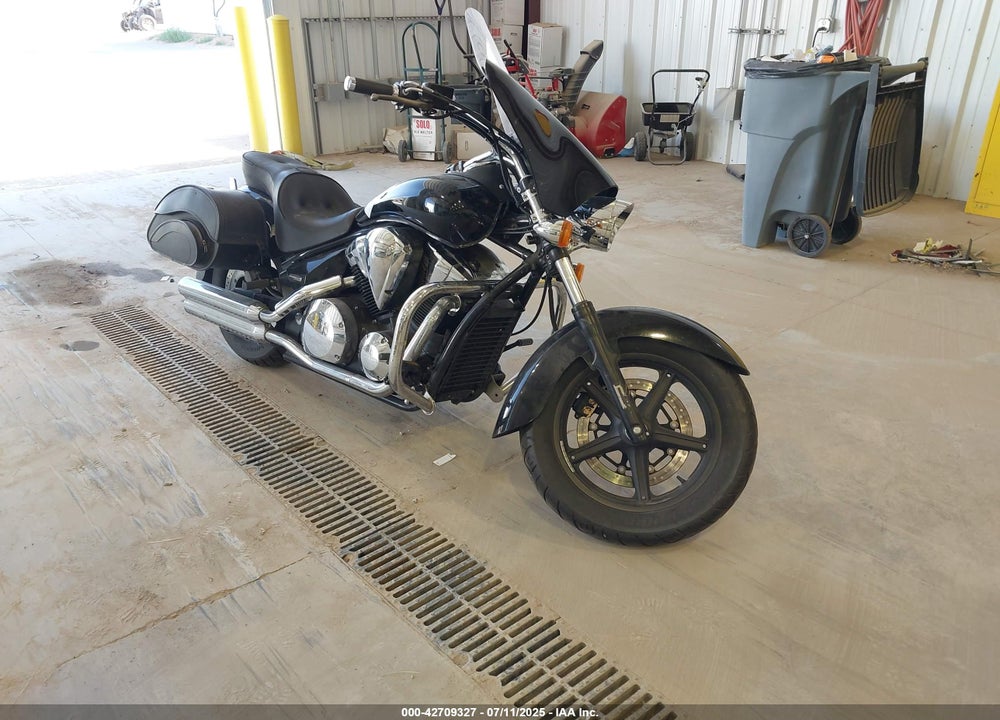 2014 HONDA VT1300 CR VIN: JH2SC6605EK400049