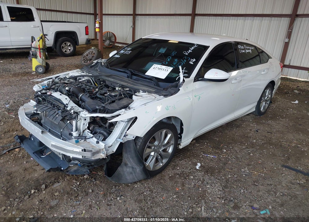 2019 HONDA ACCORD VIN: 1HGCV1F10KA133263